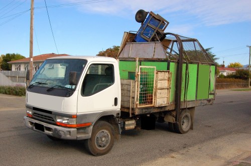Van departing after a clear-out in Penge